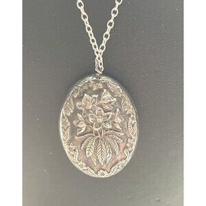 Vintage 1978 Franklin Mint Sterling Silver "Christmas Rose" Puffed Oval Pendant